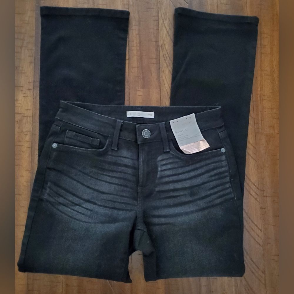NWT LC Lauren Conrad Women's Black Bootcut Jeans with Faded Whiskering - Size 4P